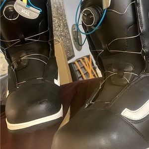 Vans Snow boots men 11.5